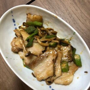 豚肉とおくらのマヨネーズ炒め